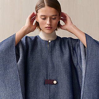 cashmere-cape--1100458 B2-worn